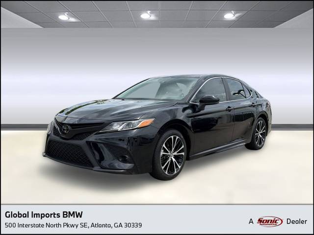 2019 Toyota Camry SE FWD photo