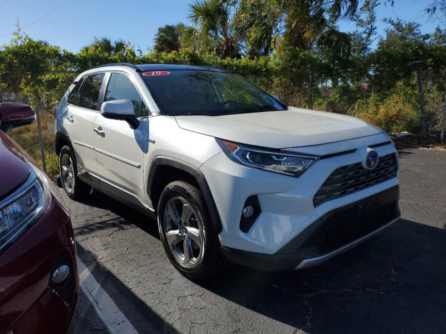 2019 Toyota RAV4 Hybrid Limited AWD photo