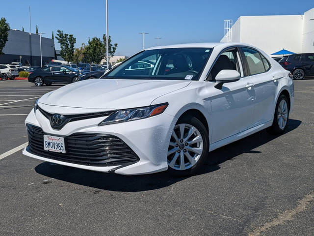 2019 Toyota Camry LE FWD photo