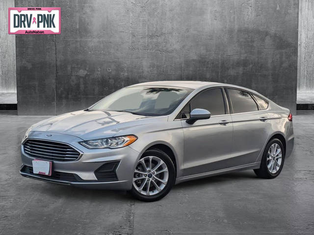 2020 Ford Fusion SE FWD photo