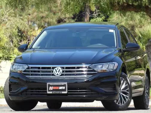 2019 Volkswagen Jetta SE FWD photo