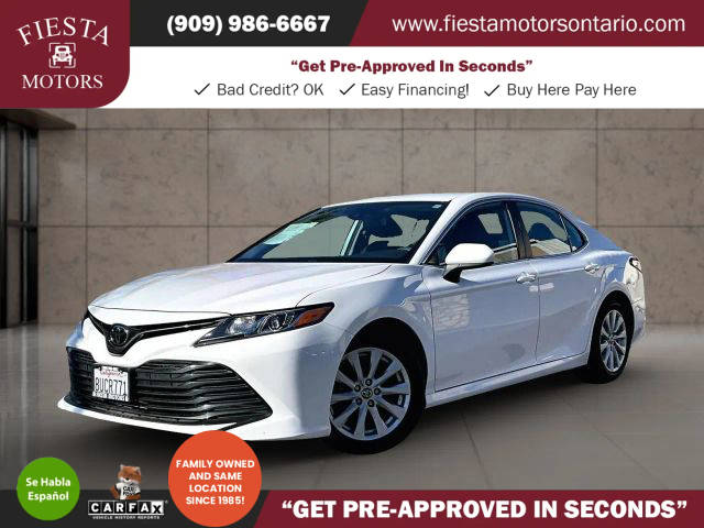 2019 Toyota Camry LE FWD photo