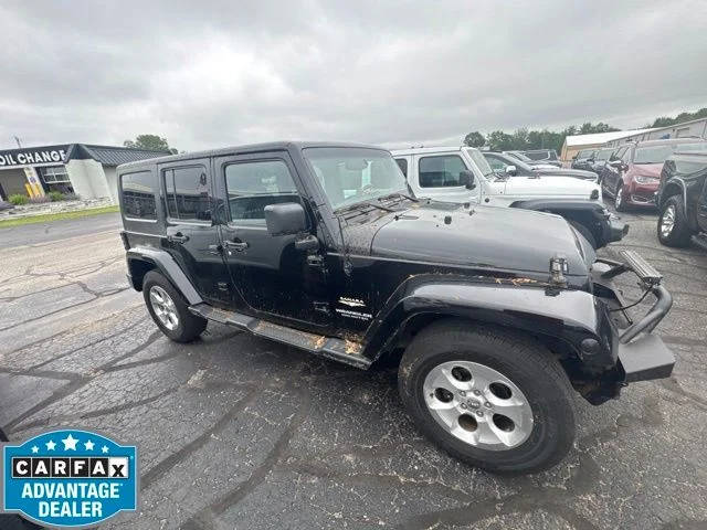 2015 Jeep Wrangler Unlimited Sahara 4WD photo