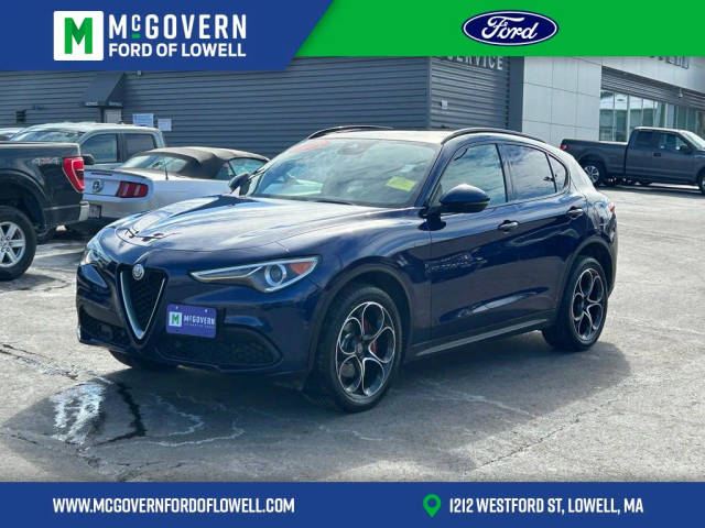 2019 Alfa Romeo Stelvio Ti Sport AWD photo