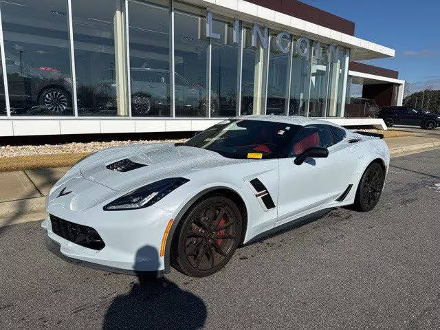 2019 Chevrolet Corvette Grand Sport 2LT RWD photo