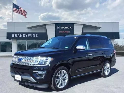 2019 Ford Expedition Platinum 4WD photo