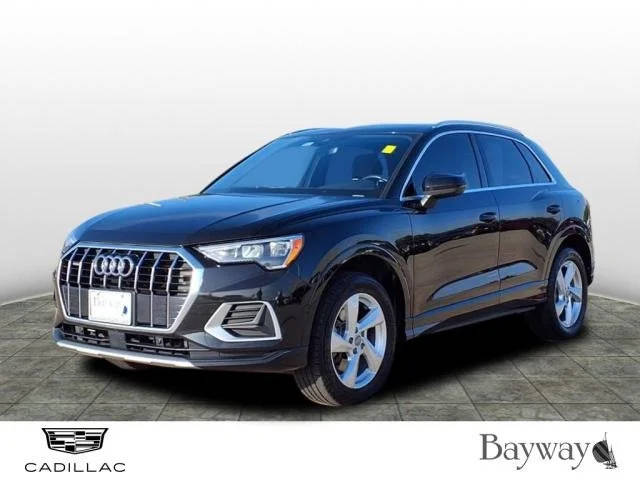 2019 Audi Q3 Premium AWD photo