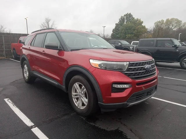 2020 Ford Explorer XLT 4WD photo