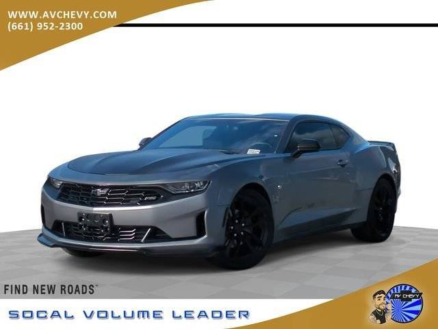 2020 Chevrolet Camaro 1LT RWD photo