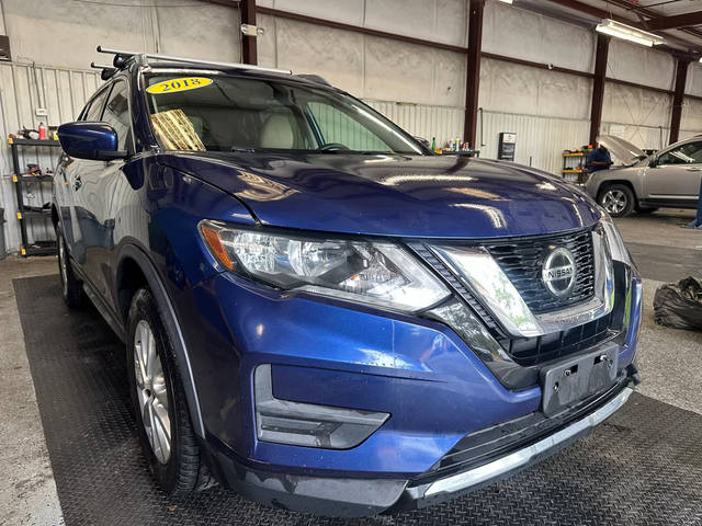 2018 Nissan Rogue SV AWD photo