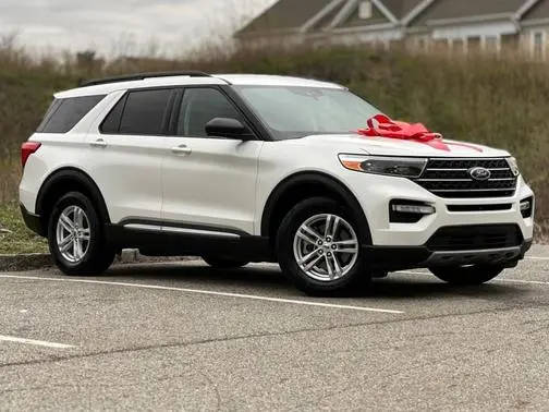 2020 Ford Explorer XLT 4WD photo
