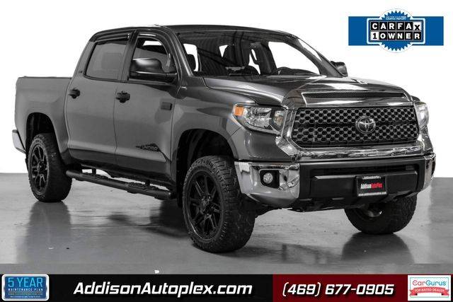 2020 Toyota Tundra SR5 4WD photo