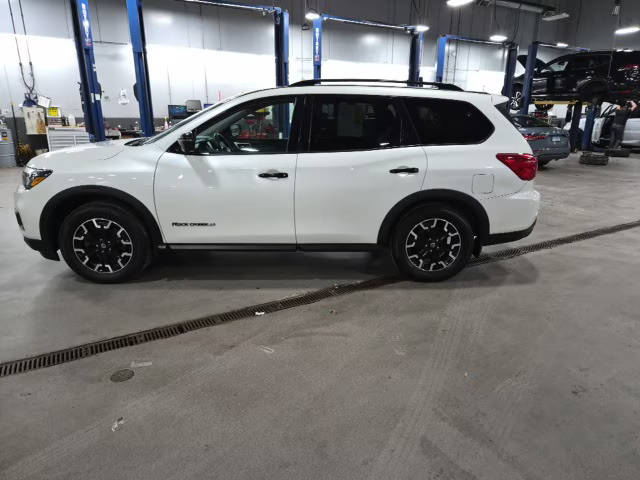 2019 Nissan Pathfinder SL 4WD photo