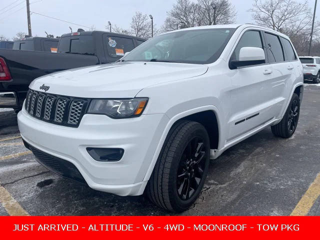 2020 Jeep Grand Cherokee Altitude 4WD photo