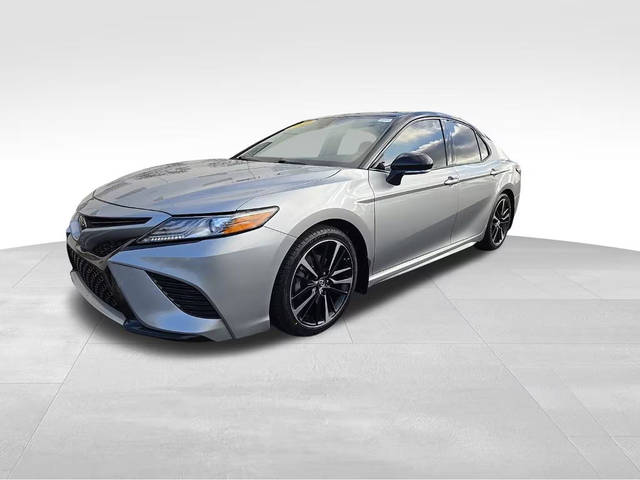 2019 Toyota Camry XSE FWD photo