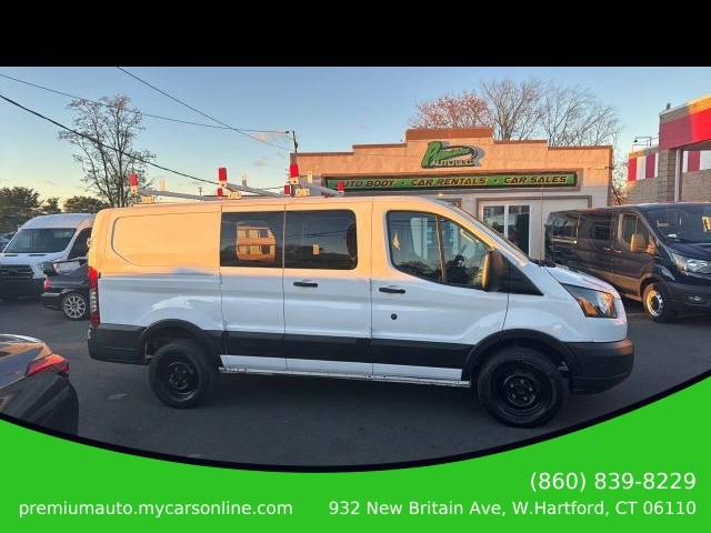 2018 Ford Transit Van  RWD photo