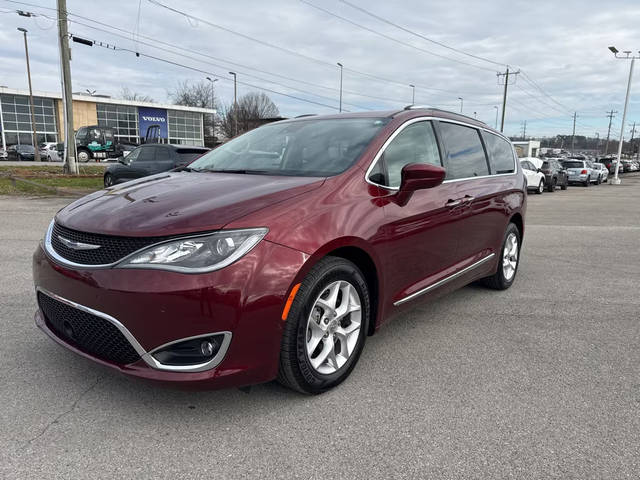 2020 Chrysler Pacifica Minivan Touring L Plus FWD photo