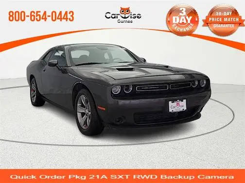2019 Dodge Challenger SXT RWD photo