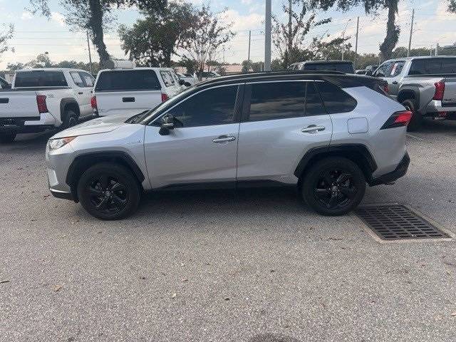 2019 Toyota RAV4 Hybrid XSE AWD photo