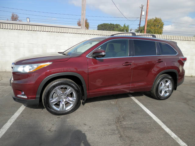 2015 Toyota Highlander Limited AWD photo