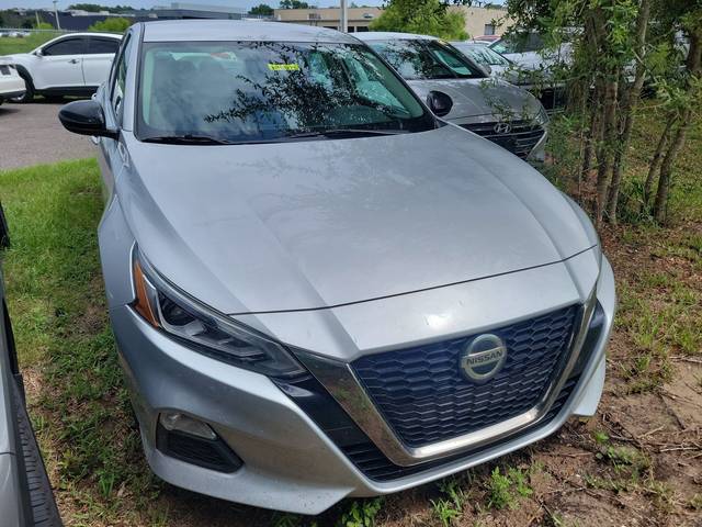2020 Nissan Altima 2.5 SR FWD photo