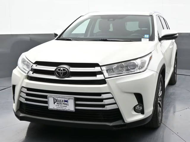 2019 Toyota Highlander XLE AWD photo