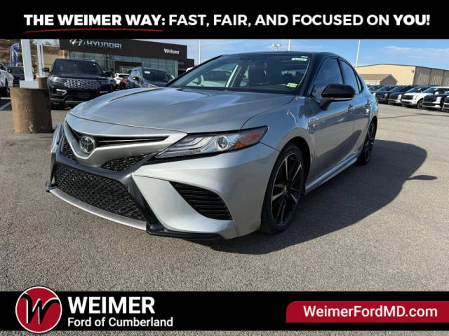 2019 Toyota Camry XSE FWD photo