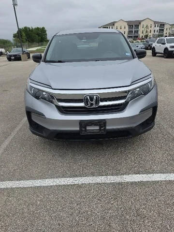 2019 Honda Pilot LX FWD photo