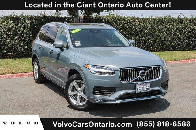 2020 Volvo XC90 Momentum AWD photo