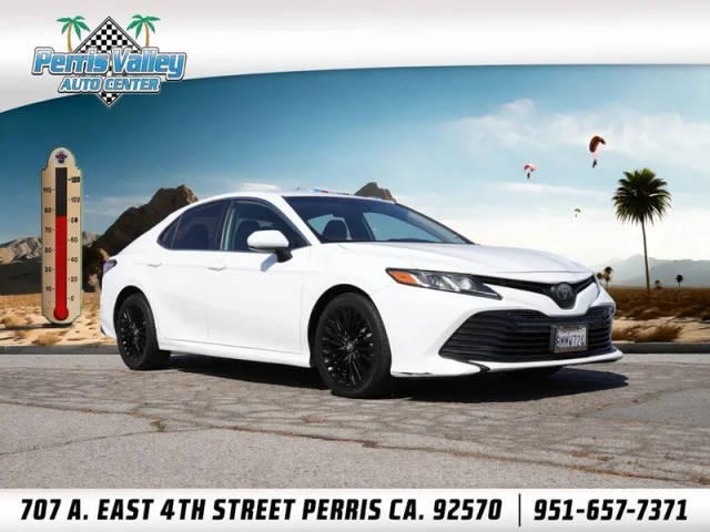 2019 Toyota Camry LE FWD photo
