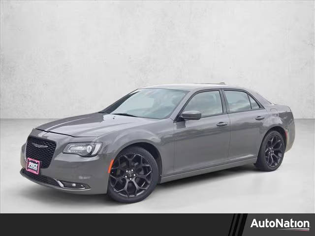 2019 Chrysler 300 300S RWD photo