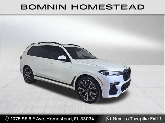 2020 BMW X7 M50i AWD photo