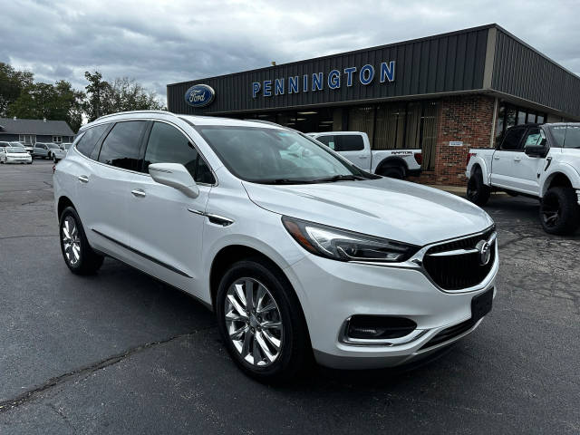 2020 Buick Enclave Essence AWD photo