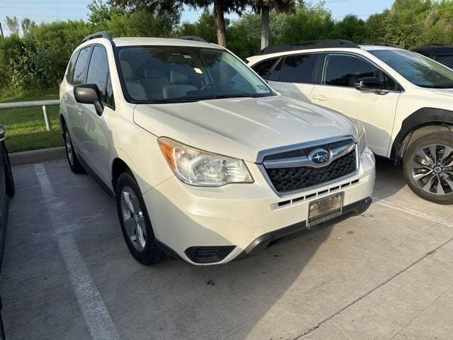 2015 Subaru Forester 2.5i AWD photo