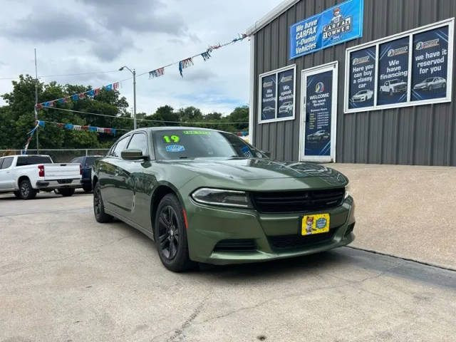 2019 Dodge Charger SXT RWD photo