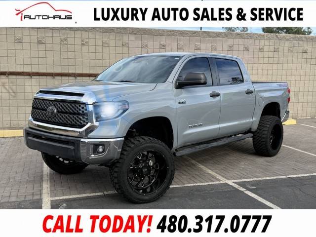 2020 Toyota Tundra SR5 4WD photo