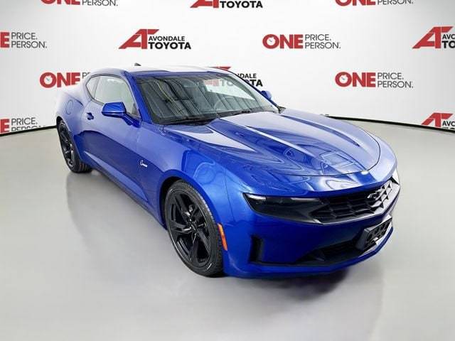 2020 Chevrolet Camaro 1LT RWD photo