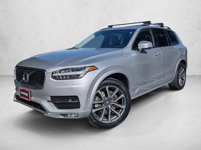 2019 Volvo XC90 Momentum AWD photo