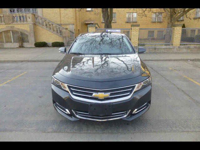 2018 Chevrolet Impala LT FWD photo