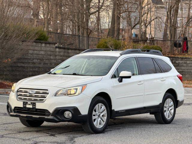 2015 Subaru Outback 2.5i Premium AWD photo
