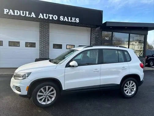 2017 Volkswagen Tiguan AWD photo