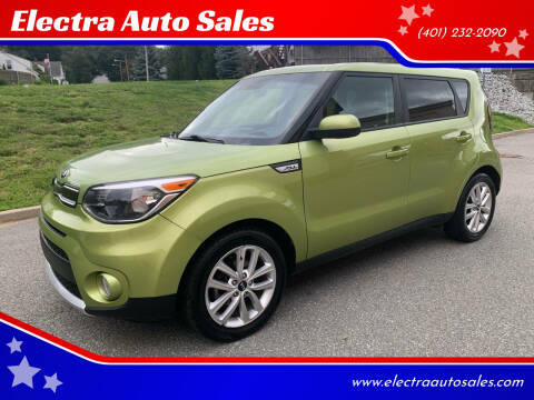 2018 Kia Soul + FWD photo