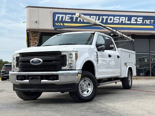 2019 Ford F-250 Super Duty XL 4WD photo