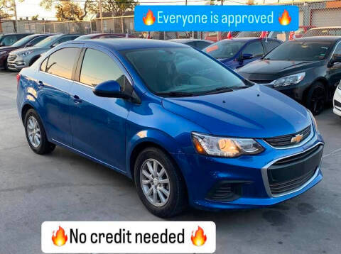 2019 Chevrolet Sonic LT FWD photo