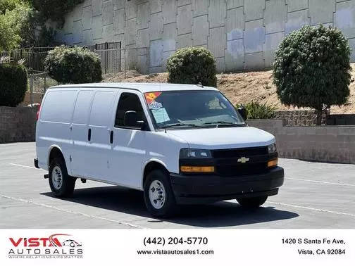 2019 Chevrolet Express Cargo  RWD photo