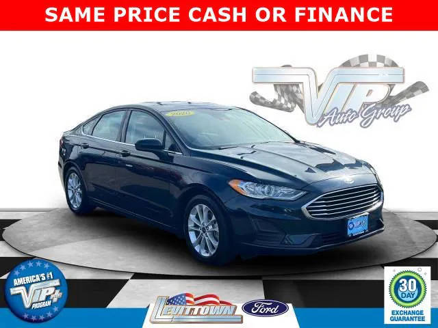 2020 Ford Fusion SE FWD photo