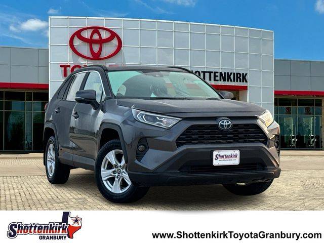 2019 Toyota RAV4 Hybrid XLE AWD photo