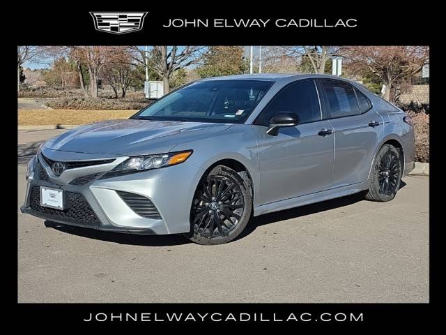 2019 Toyota Camry SE FWD photo