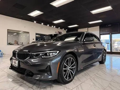 2020 BMW 3 Series 330i RWD photo