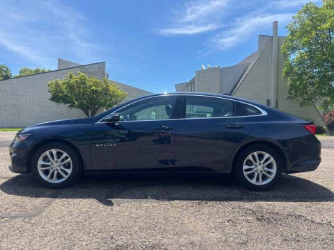 2016 Chevrolet Malibu LT FWD photo
